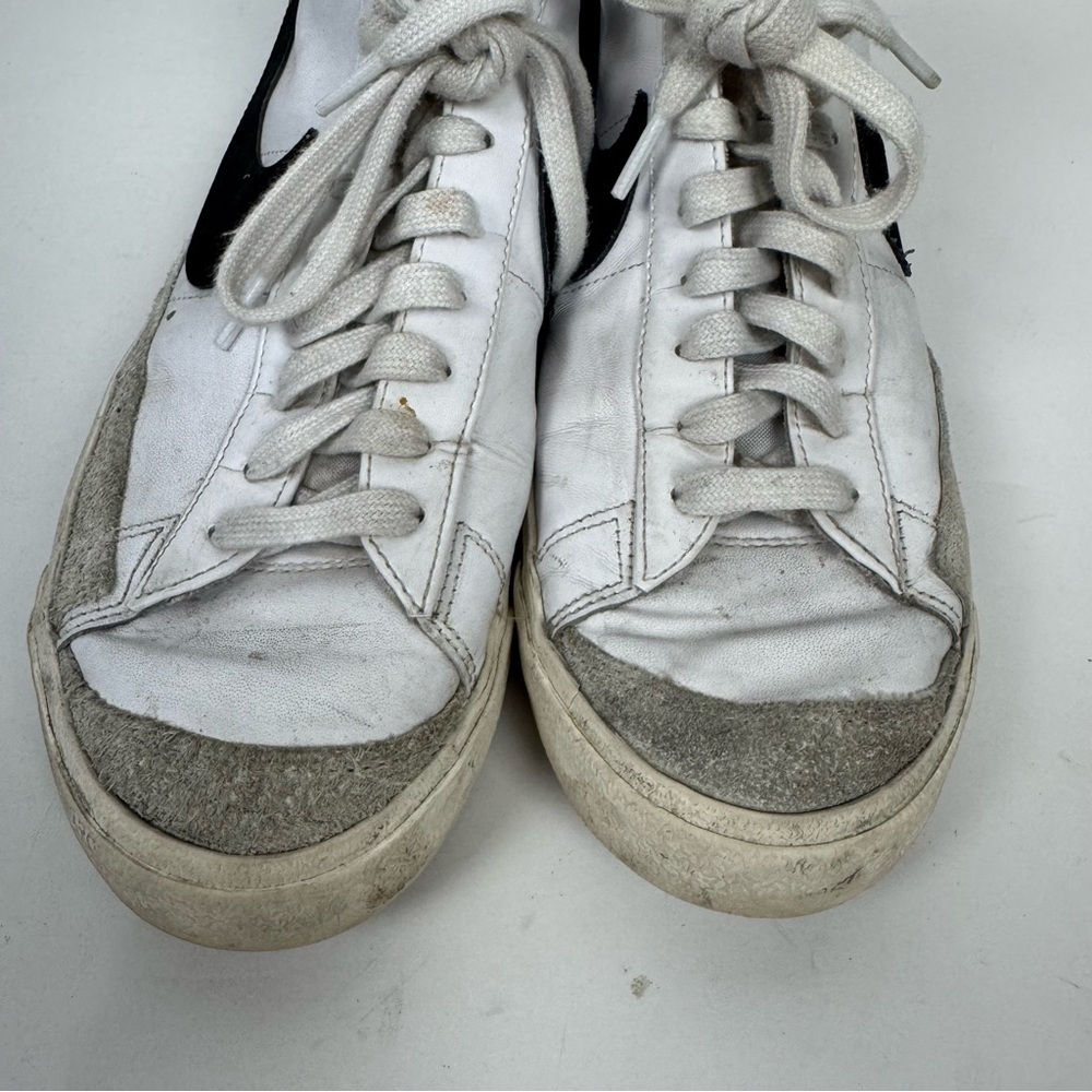 Nike Playboy Blazer Mid '77 Vintage Casual Shoes Black & White Weightlifting - Picture 3 of 9